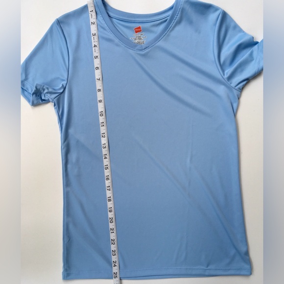 Hanes Women’s Cool Dry Performance V-Neck Athletic Sports Tee Light Blue Small - Picture 6 of 7